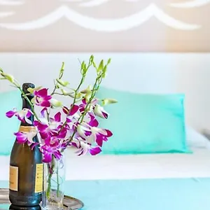 Maison d'hôtes La Smeralda - Boutique Rooms&breakfast